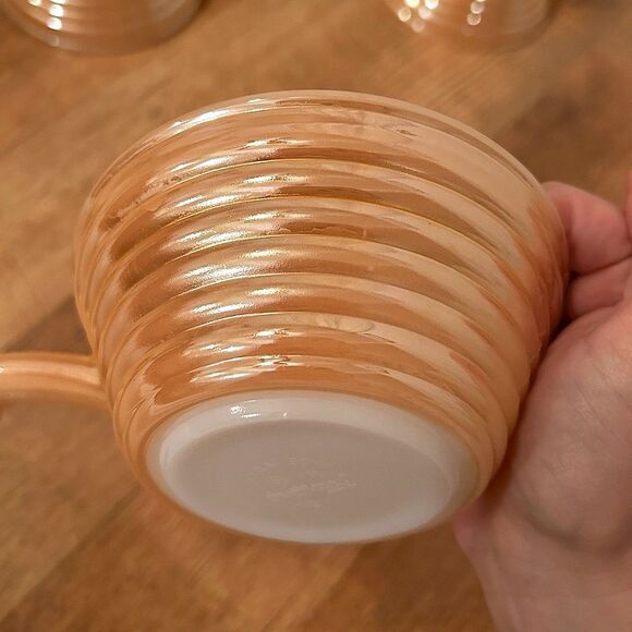 Fire King Set of Five Peach Lustre Ribbed Beehive Design Bowls with Handle - Picture 11 of 15
